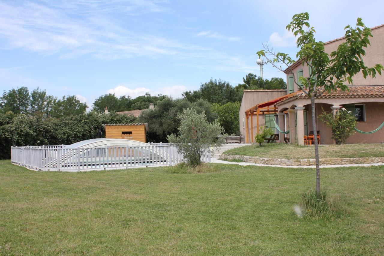 Mas Dou L'Estele Chambre D'Hotes Arles Luaran gambar