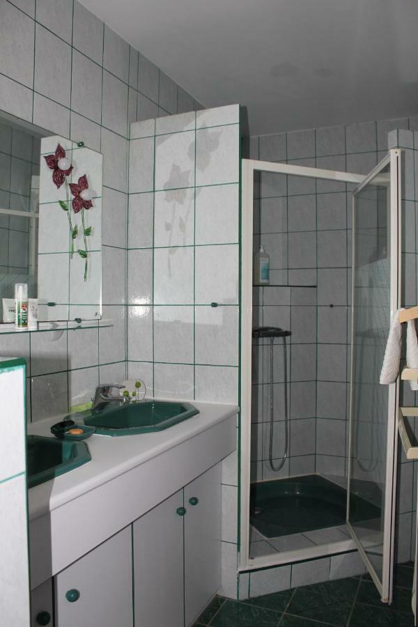 Mas Dou L'Estele Chambre D'Hotes Arles Luaran gambar
